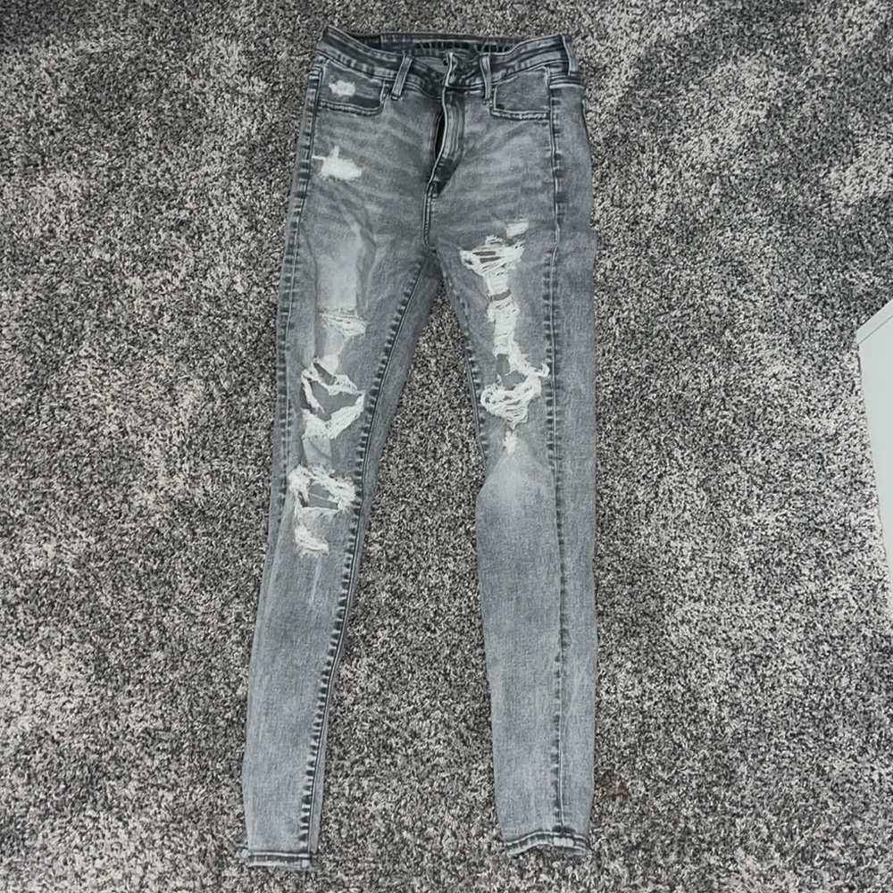 American Eagle Ripped Skinny Jeans - Picture 1 of 5